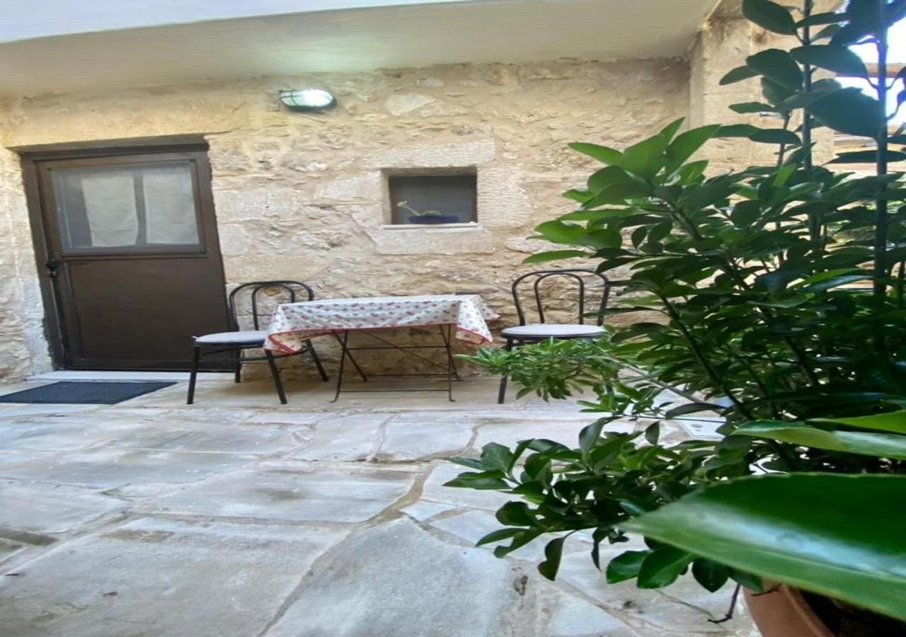 Nikos Traditional House Maláthiros Eksteriør bilde